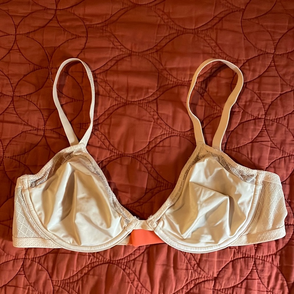 she walks in beauty + light Bra, Size 34D